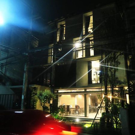 B Arch House Hotel And Cafe Ll No Parking Ll Chiang Mai Extérieur photo