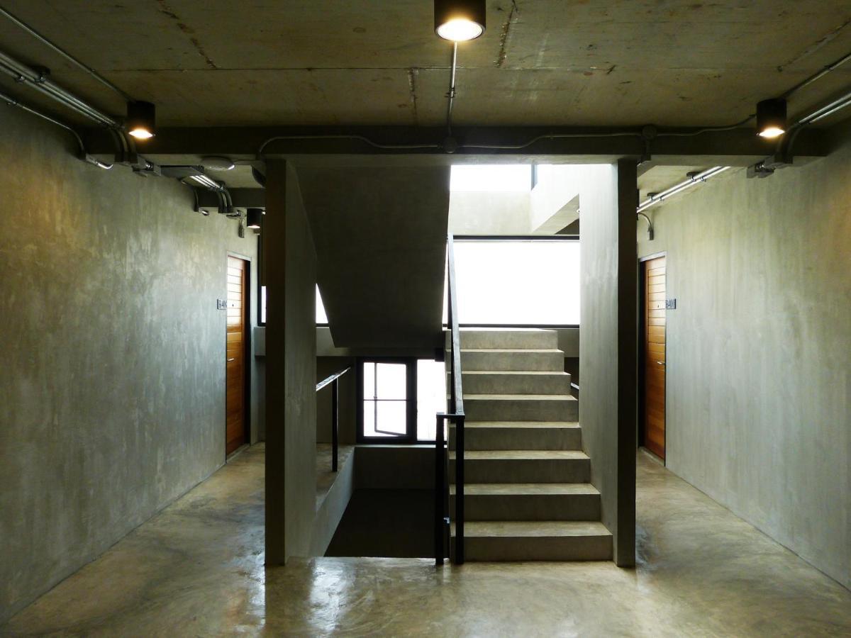 B Arch House Hotel And Cafe Ll No Parking Ll Chiang Mai Extérieur photo