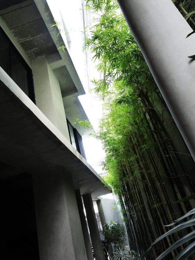 B Arch House Hotel And Cafe Ll No Parking Ll Chiang Mai Extérieur photo