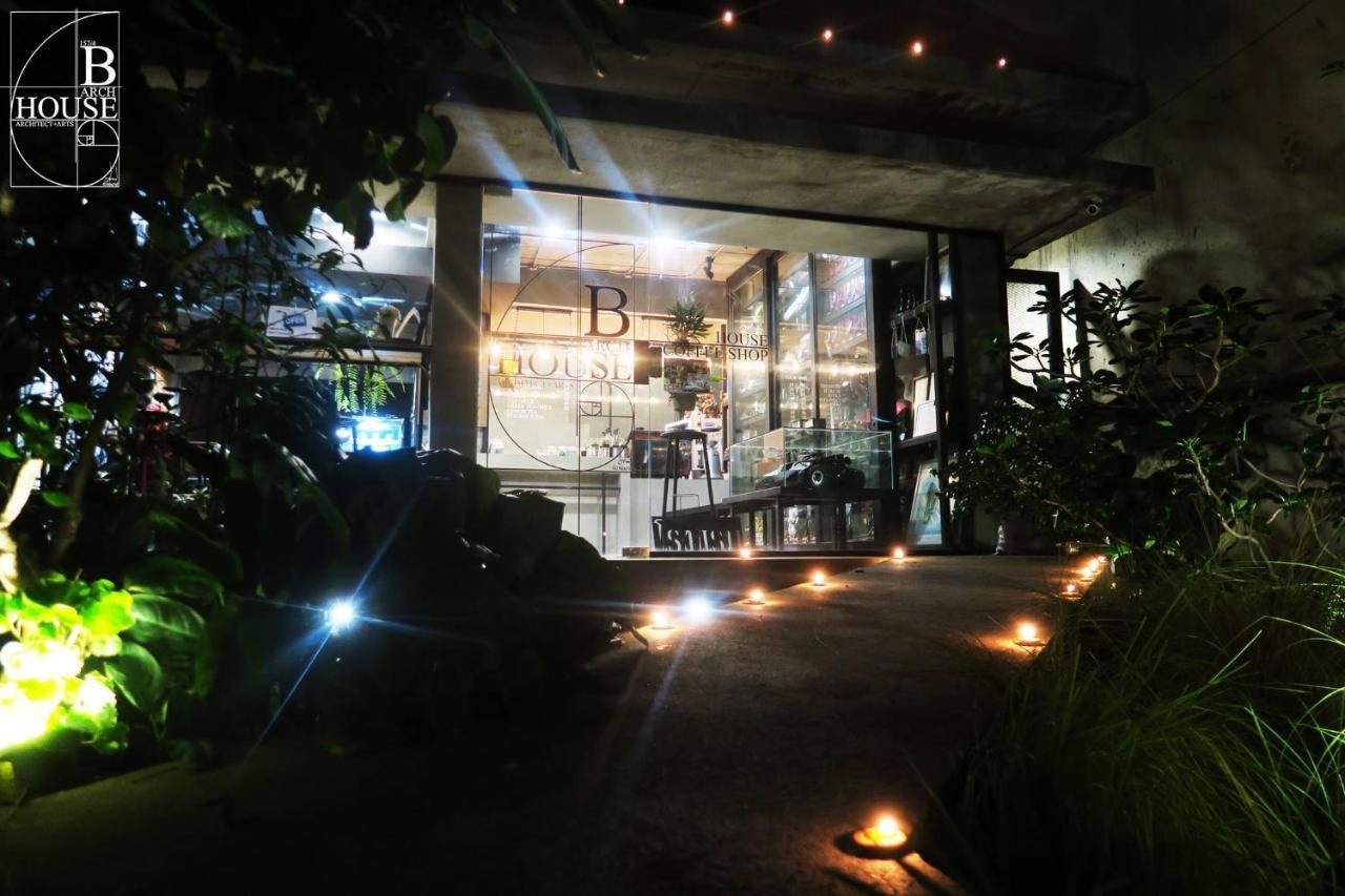 B Arch House Hotel And Cafe Ll No Parking Ll Chiang Mai Extérieur photo